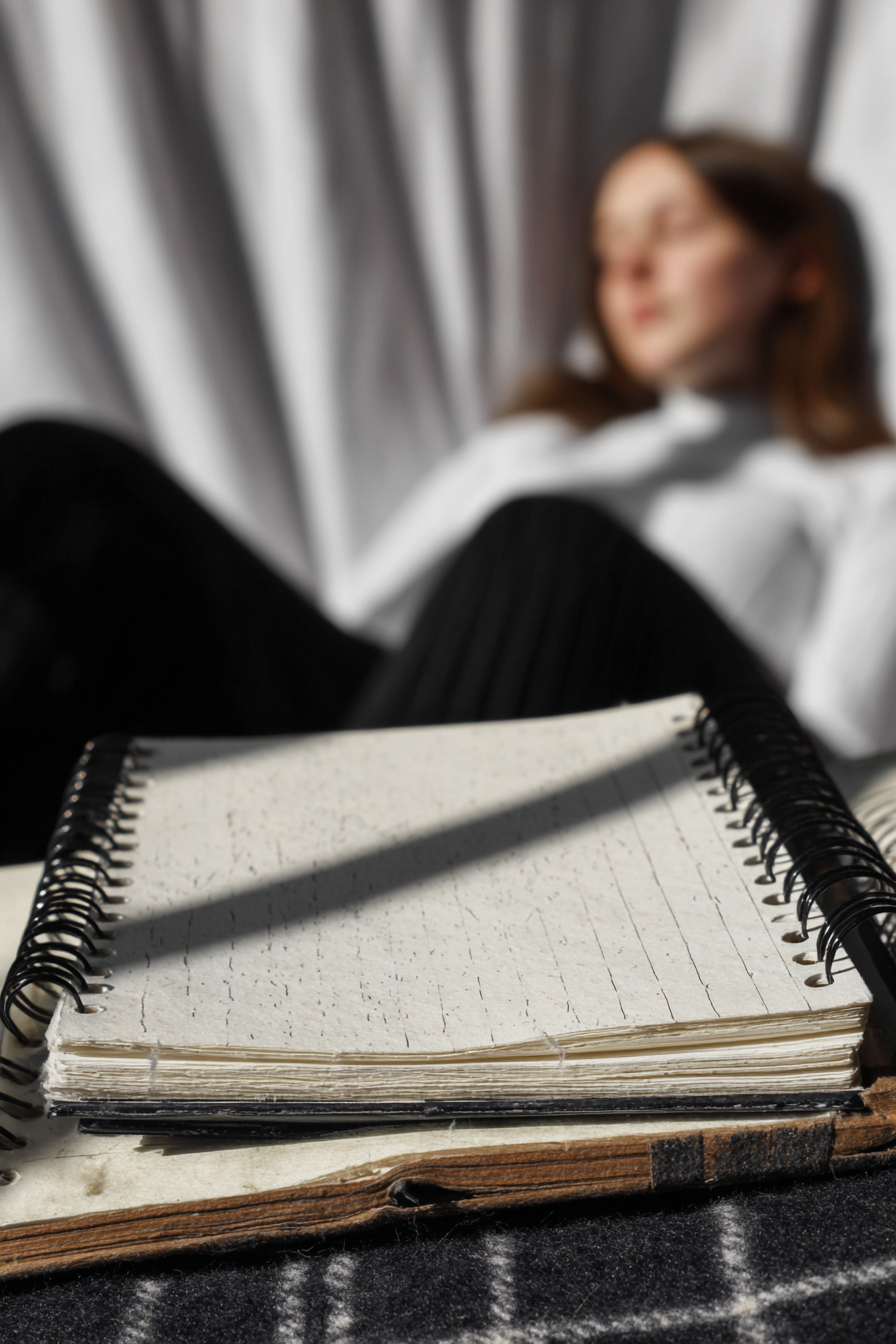 🖤 Klarheit statt Lärm – Dein Workbook für Fokus & innere Ruhe